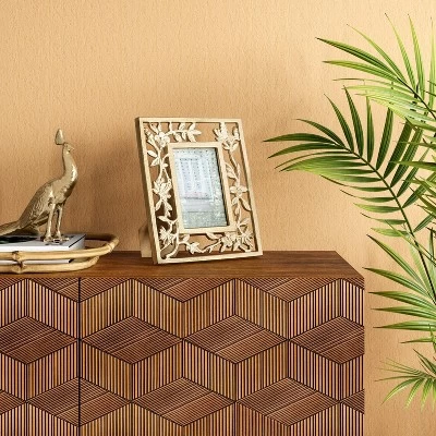 4" x 6" Metal Feather Frame Light Gold - Opalhouse™ 4" X 6" Metal Feather Frame Light Gold - Opalhouse™ -Dream Interiors Shop GUEST eb141c2a 880b 4a73 b6ea 22c5912518e4